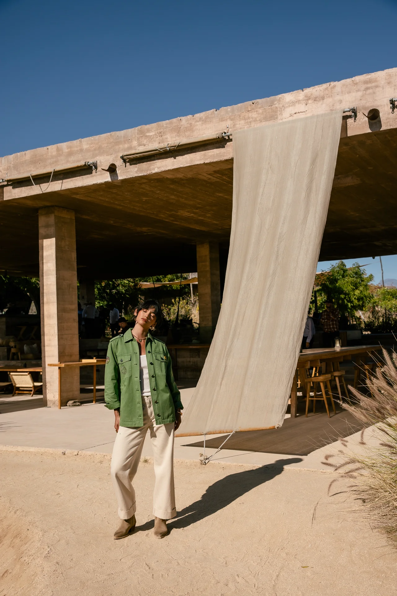Thumb 4